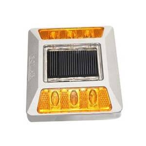 交通设施-太阳能铸铝道钉